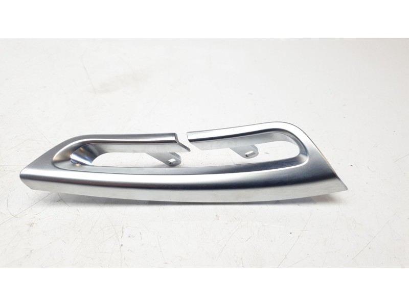 Recambio de moldura para mercedes-benz clase s (w222) lim. 3.0 cdi cat referencia OEM IAM A2228680322  