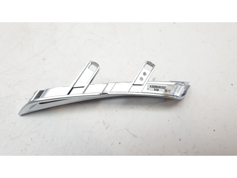 Recambio de moldura para mercedes-benz clase s (w222) lim. 3.0 cdi cat referencia OEM IAM A2228680322  