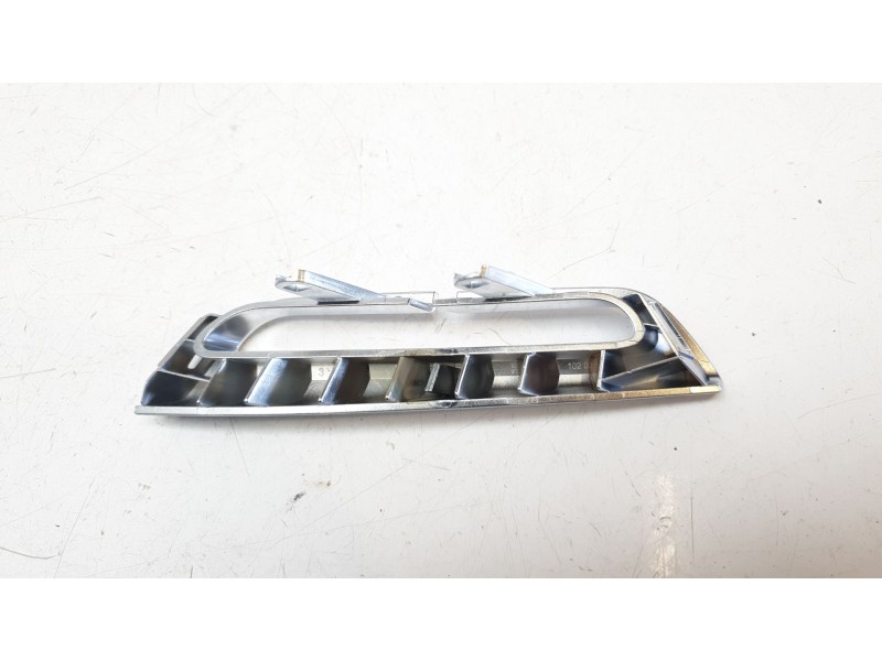 Recambio de moldura para mercedes-benz clase s (w222) lim. 3.0 cdi cat referencia OEM IAM A2228680322  