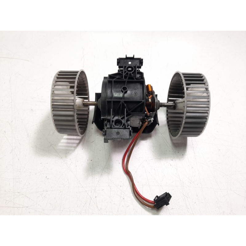 Recambio de ventilador calefaccion para mercedes-benz clase s (w222) lim. 3.0 cdi cat referencia OEM IAM A2228202214  