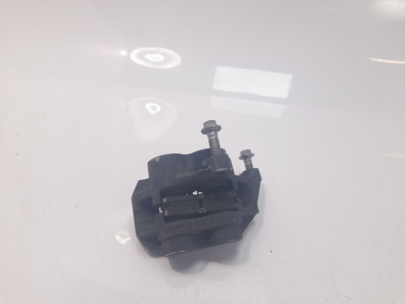 Recambio de pinza de freno delantera derecha para yamaha xsr 700 xsr 700 referencia OEM IAM 1XB2580U0000  