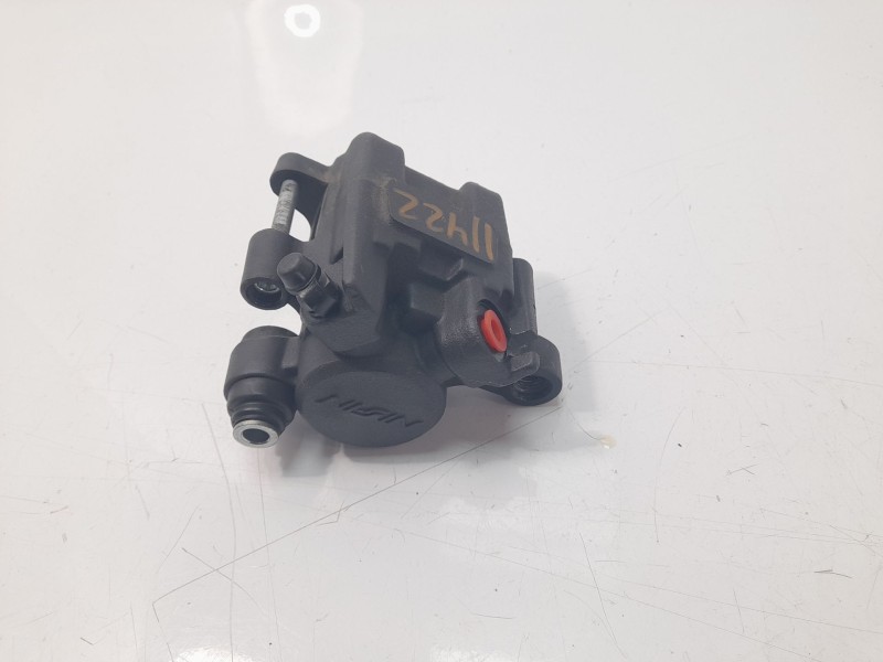 Recambio de pinza de freno trasera derecha para yamaha xsr 700 xsr 700 referencia OEM IAM 2DR2580W0000  