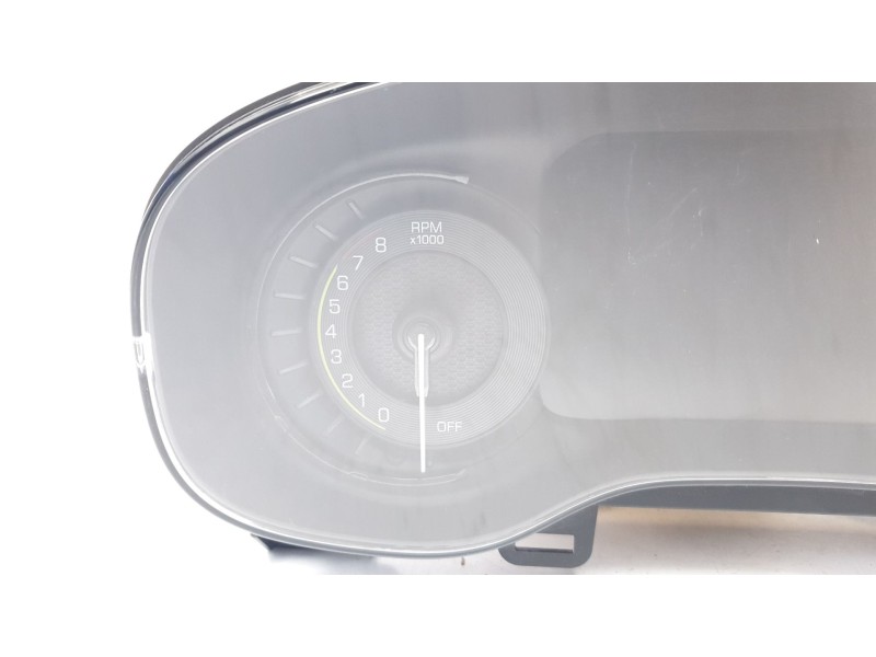 Recambio de cuadro instrumentos para jeep renegade limited 4x4 referencia OEM IAM 735704731  