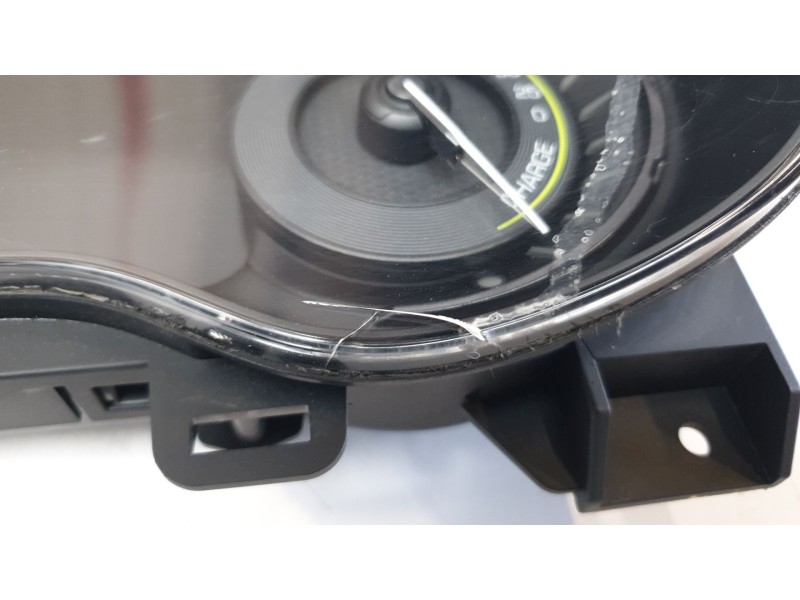 Recambio de cuadro instrumentos para jeep renegade limited 4x4 referencia OEM IAM 735704731  