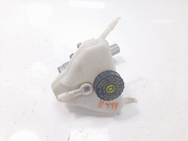 Recambio de bomba freno para mercedes-benz clase c (w205) familiar 2.1 cdi cat referencia OEM IAM 2054300001  