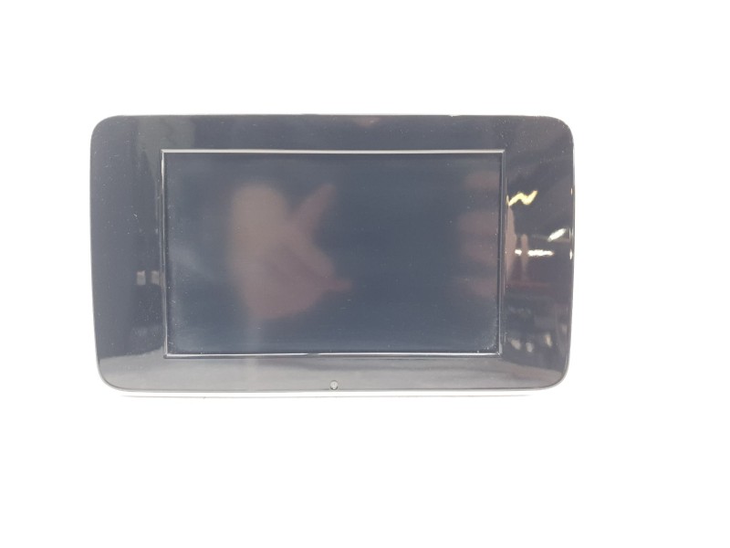 Recambio de pantalla multifuncion para mercedes-benz clase c (w205) familiar 2.1 cdi cat referencia OEM IAM A2059026902 A0263701