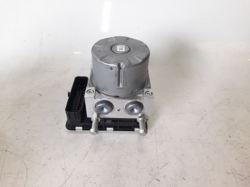 Recambio de abs para hyundai kona 1.0 tgdi cat referencia OEM IAM 58900J9300  