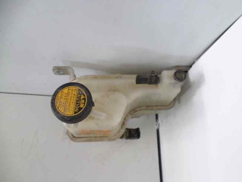 Recambio de deposito expansion para toyota yaris (ncp1/nlp1/scp1) 1.4 d-4d expo referencia OEM IAM 4722052170  