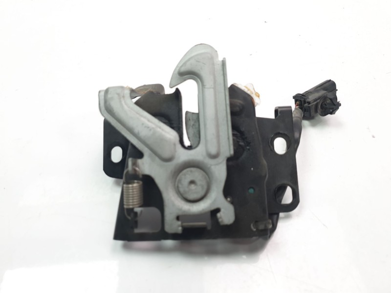 Recambio de cerradura capo para suzuki swift (az) referencia OEM IAM 8211052R10  