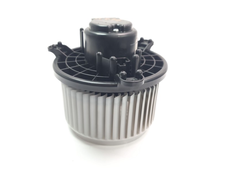 Recambio de ventilador calefaccion para suzuki swift (az) referencia OEM IAM 7415052RA0000  