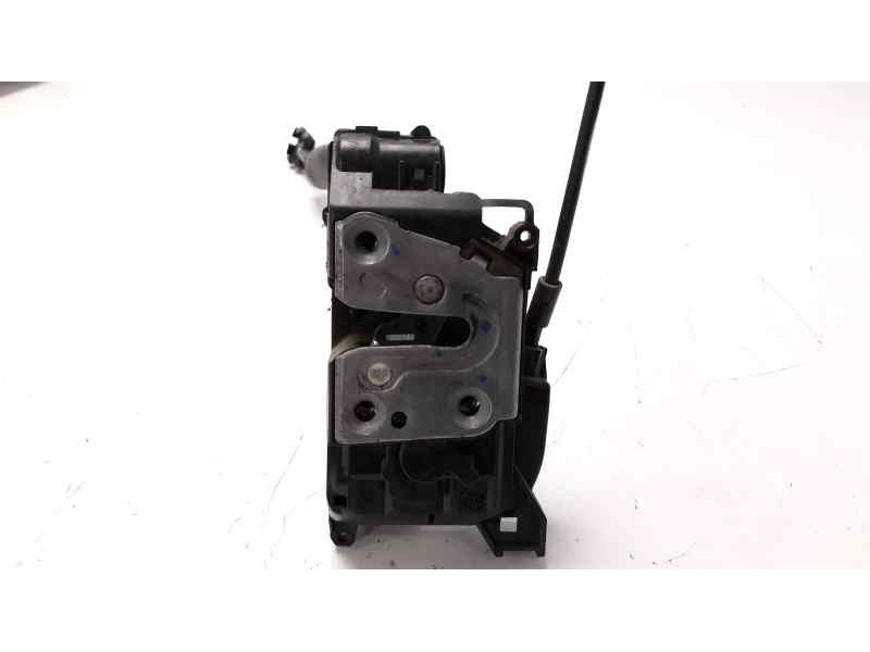 Recambio de cerradura puerta delantera derecha para renault megane iii berlina 5 p dynamique referencia OEM IAM 805020001RA  