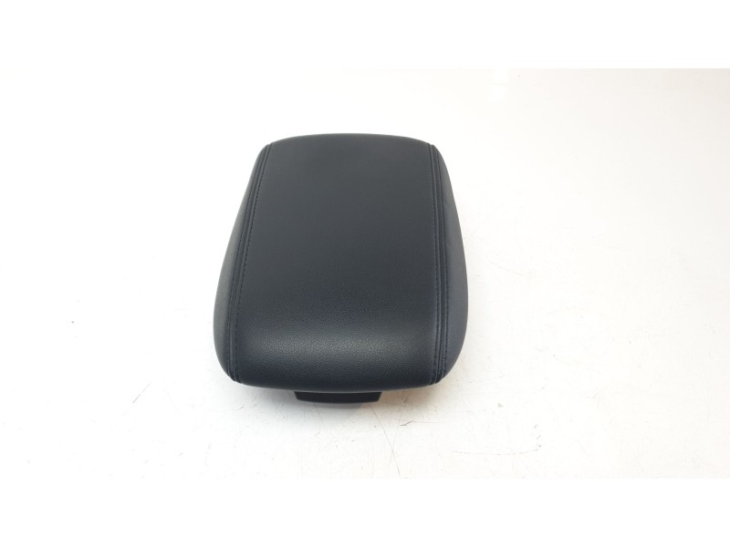 Recambio de apoyabrazos central para ford focus 1.0 ecoboost cat referencia OEM IAM JX7BA045C74HA3ZHE  