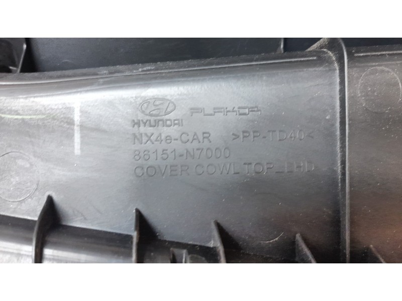 Recambio de torpedo para hyundai tucson referencia OEM IAM 86151N7000  