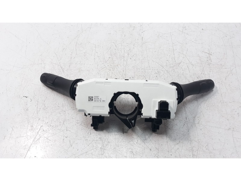 Recambio de mando multifuncion para renault megane iv berlina 5p 1.5 dci diesel fap energy referencia OEM IAM 255678341R  