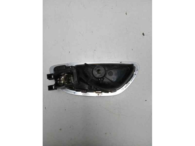 Recambio de maneta interior delantera derecha para renault scenic iv grand zen referencia OEM IAM 806705893R 826724883R 