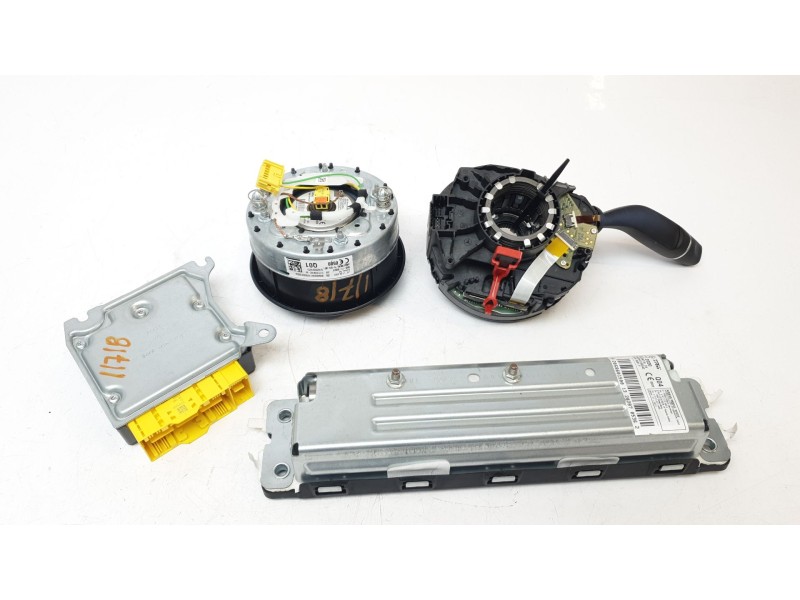 Recambio de kit airbag para mercedes-benz clase c (w205) lim. c 200 (205.077) referencia OEM IAM 2056804005  