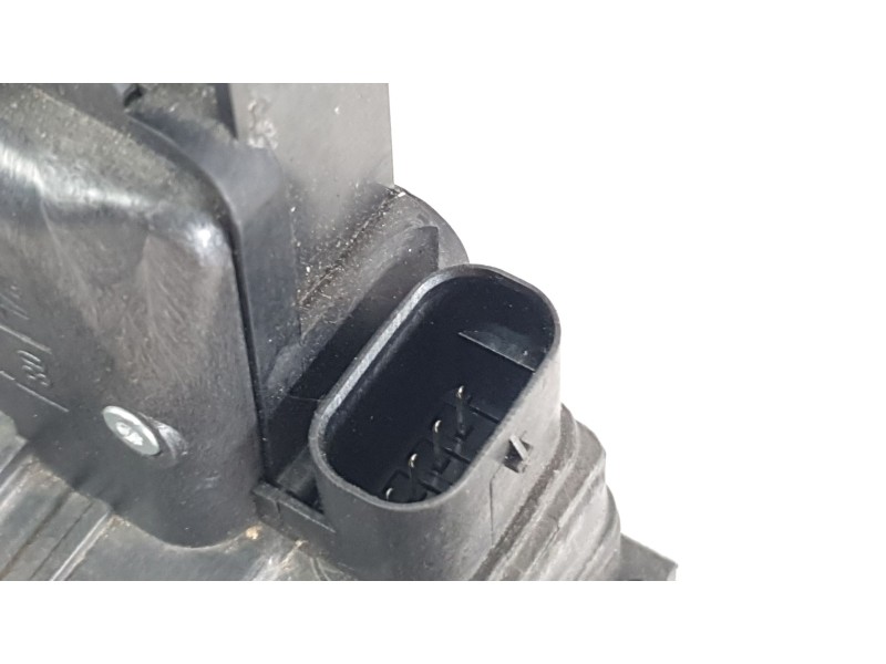 Recambio de cerradura puerta trasera izquierda para mercedes-benz clase c (w205) lim. c 200 (205.077) referencia OEM IAM A099730