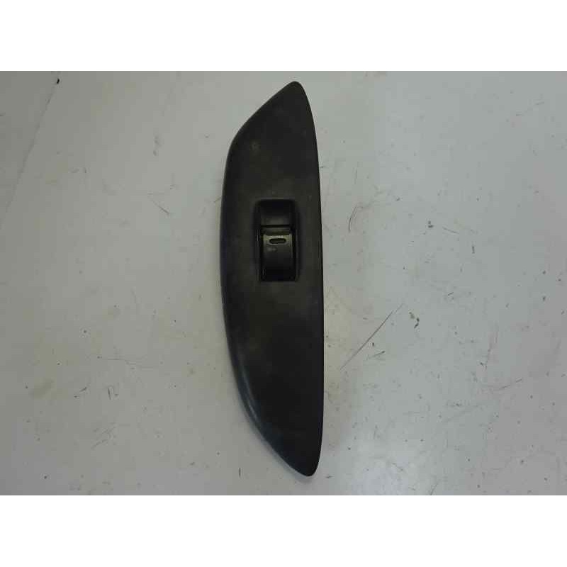 Recambio de mando elevalunas delantero derecho para toyota yaris (ncp1/nlp1/scp1) 1.4 d-4d expo referencia OEM IAM   