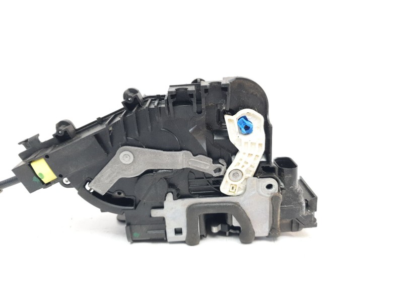 Recambio de cerradura puerta delantera derecha para mercedes-benz clase c (w205) lim. c 200 (205.077) referencia OEM IAM A099720