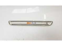 Recambio de moldura para mercedes-benz clase c (w205) lim. c 200 (205.077) referencia OEM IAM A2056802135   2