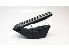 Recambio de potenciometro pedal para mercedes-benz clase c (w205) lim. c 200 (205.077) referencia OEM IAM A2053000104   2