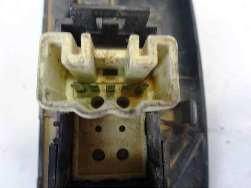 Recambio de mando elevalunas delantero derecho para toyota yaris (ncp1/nlp1/scp1) 1.4 d-4d expo referencia OEM IAM   