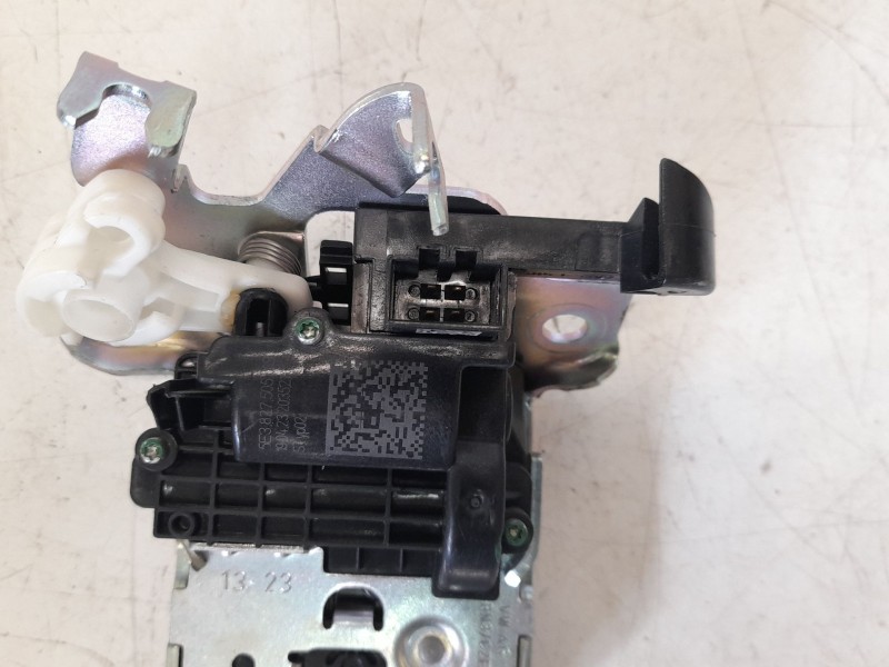 Recambio de cerradura maletero / porton para skoda octavia lim. (nx3) ambition referencia OEM IAM 5E3827505  