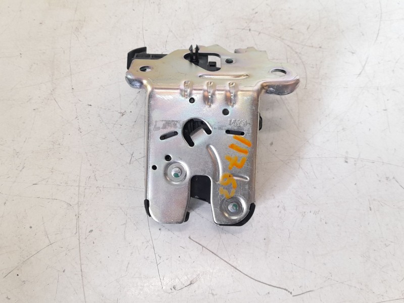 Recambio de cerradura maletero / porton para skoda octavia lim. (nx3) ambition referencia OEM IAM 5E3827505  