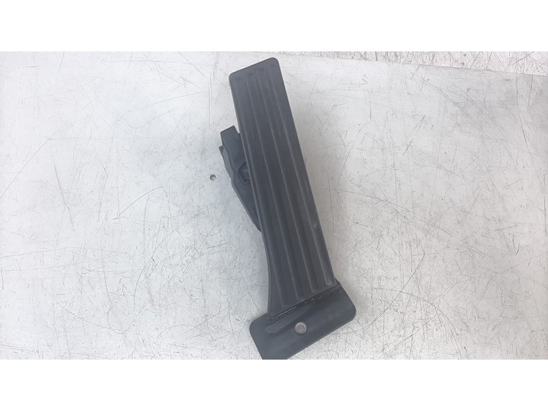 Recambio de potenciometro pedal para bmw serie 3 lim. (f30) 318d referencia OEM IAM 35426853175 12037313DE 6PV01043533