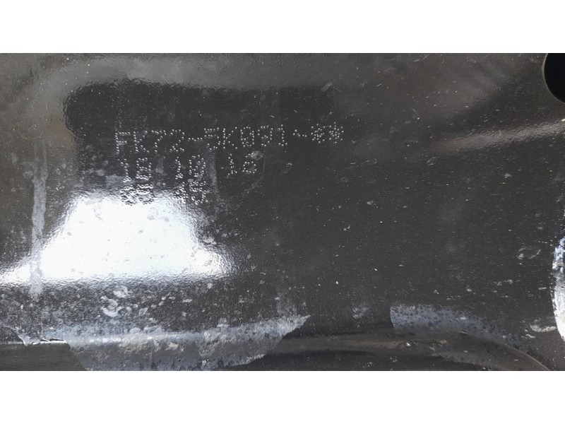 Recambio de puente trasero para land rover discovery sport pure referencia OEM IAM FK725K091  