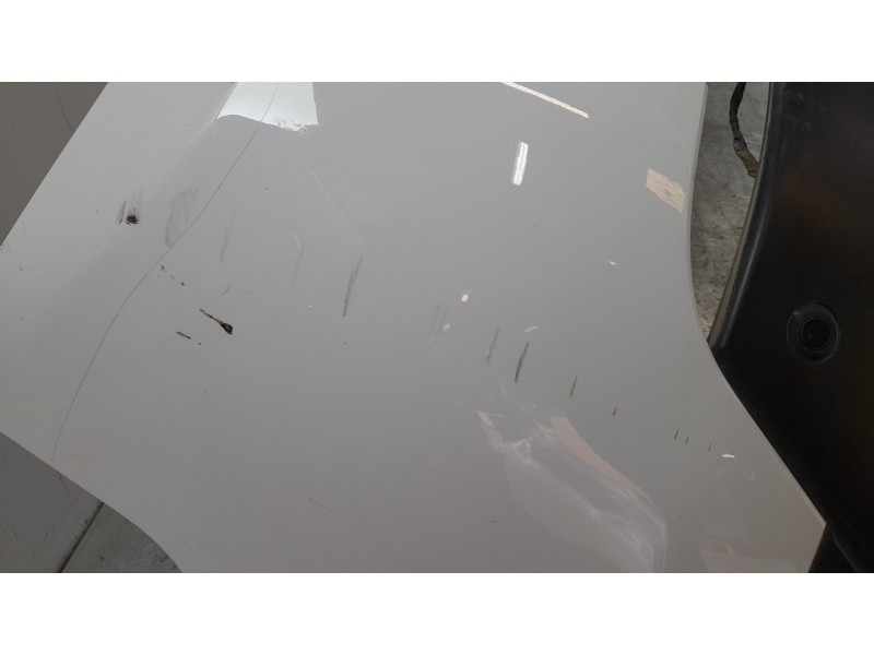 Recambio de paragolpes trasero para land rover discovery sport pure referencia OEM IAM LR122953  