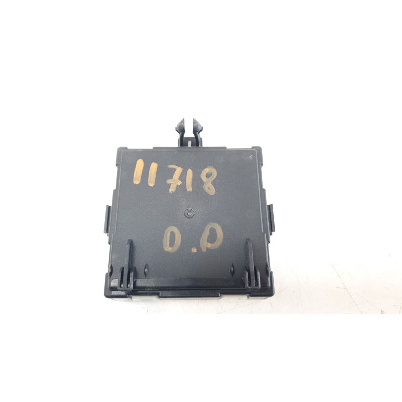 Recambio de modulo confort para mercedes-benz clase c (w205) lim. c 200 (205.077) referencia OEM IAM A1679004211 A2C7470792300 