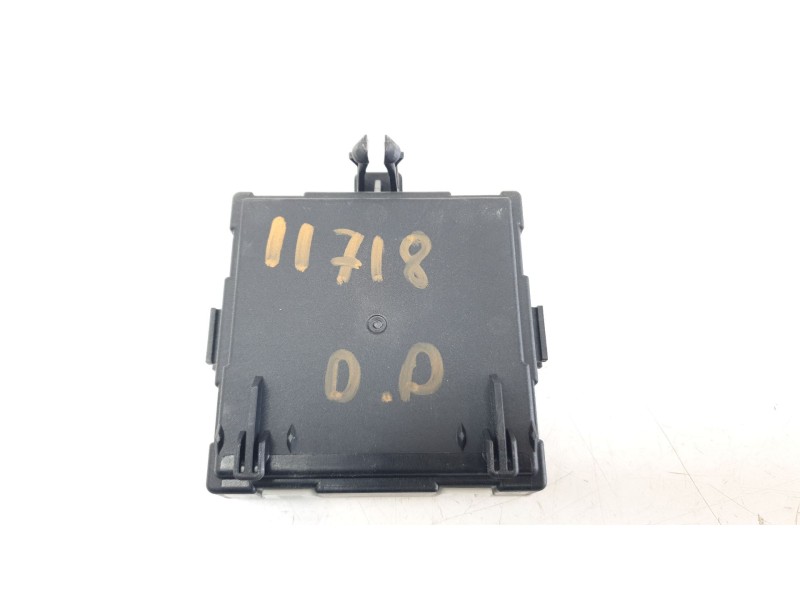 Recambio de modulo confort para mercedes-benz clase c (w205) lim. c 200 (205.077) referencia OEM IAM A1679004211 A2C7470792300 