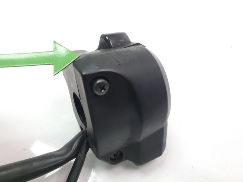 Recambio de piña luces izquierda para honda cb (501cc - ) cb 650 f (rc75) referencia OEM IAM 35200MJEJB1  