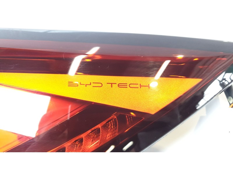 Recambio de piloto trasero derecho para byd atto 3 ev referencia OEM IAM SC2E4133020  