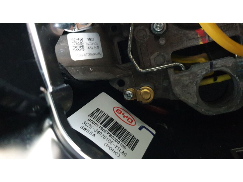 Recambio de volante para byd atto 3 ev referencia OEM IAM SC2E3402010  