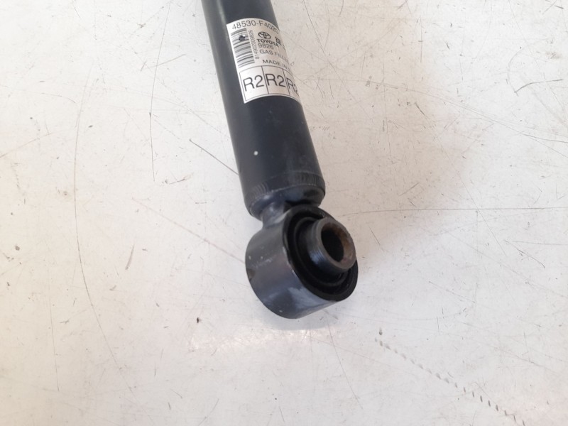 Recambio de amortiguador trasero derecho para toyota c-hr (_x1_) 1.8 hybrid (zyx10_, zyx11_) referencia OEM IAM 48530F4020  