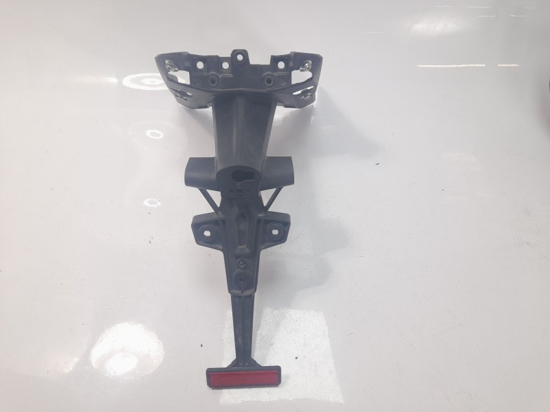 Recambio de portamatriculas para bmw r 1250 r 1250 r (1r13) referencia OEM IAM 46638533757  