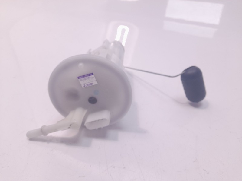 Recambio de bomba combustible para yamaha xsr 700 xsr 700 referencia OEM IAM 1WS1390710 UCT35YU63 