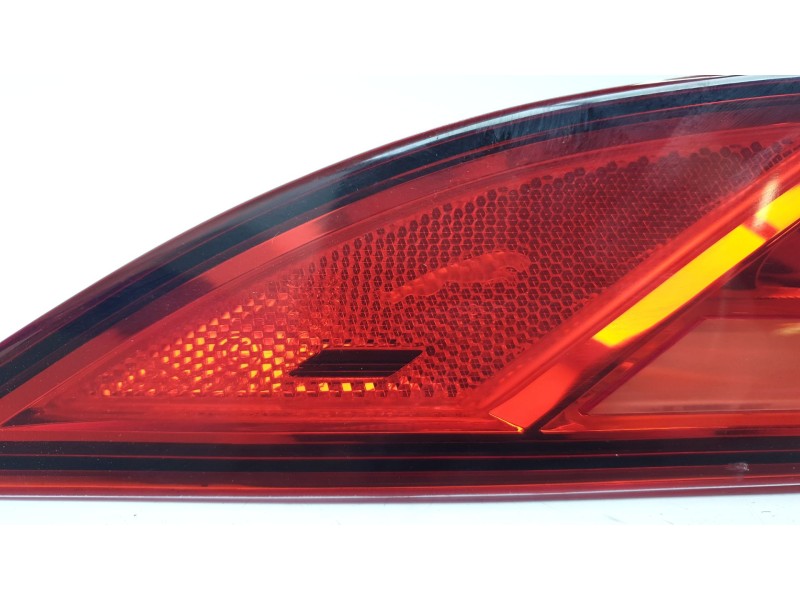 Recambio de piloto trasero izquierdo para jaguar f-pace (x761) 2.0 sd4 awd referencia OEM IAM HK8313405AE  