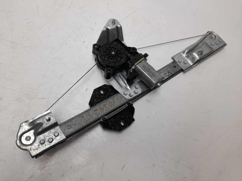 Recambio de elevalunas delantero derecho para dacia sandero 1.5 dci diesel fap cat referencia OEM IAM 807209299R  