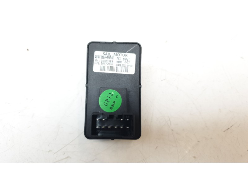 Recambio de mando elevalunas delantero derecho para mg mg zs suv 1.5 vti referencia OEM IAM 10470986  