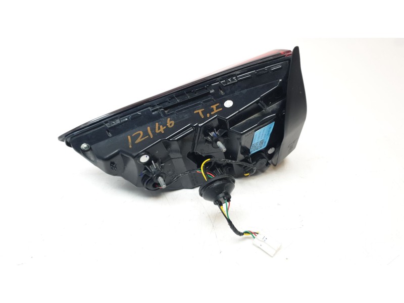 Recambio de piloto trasero izquierdo interior para mg mg zs suv 1.5 vti referencia OEM IAM 10571683  