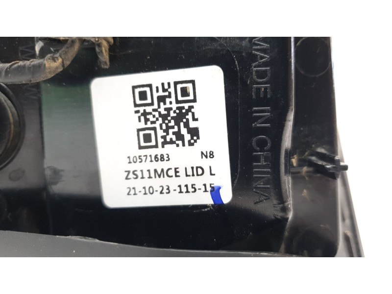 Recambio de piloto trasero izquierdo interior para mg zs luxury referencia OEM IAM 10571683  