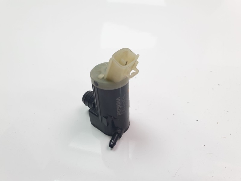 Recambio de bomba limpia para suzuki swift (az) referencia OEM IAM EW17006  