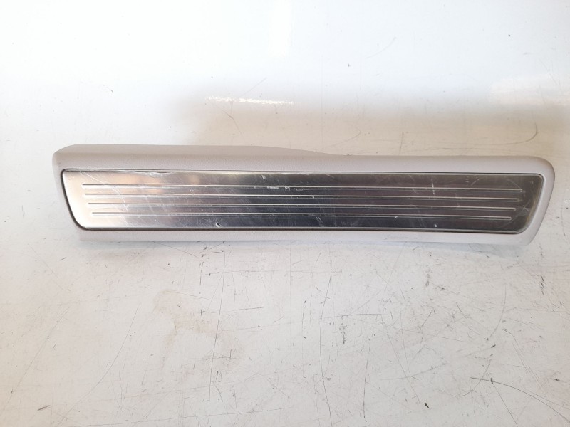 Recambio de moldura para mercedes-benz clase s (w222) lim. 3.0 cdi cat referencia OEM IAM A2226800835  