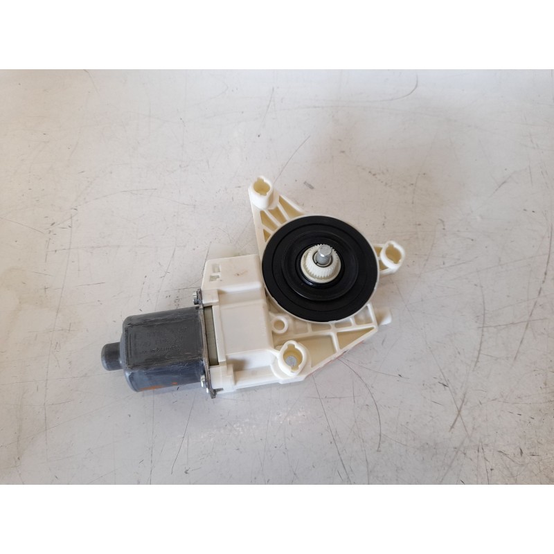 Recambio de motor elevalunas trasero izquierdo para mercedes-benz clase s (w222) lim. 3.0 cdi cat referencia OEM IAM A2229060501