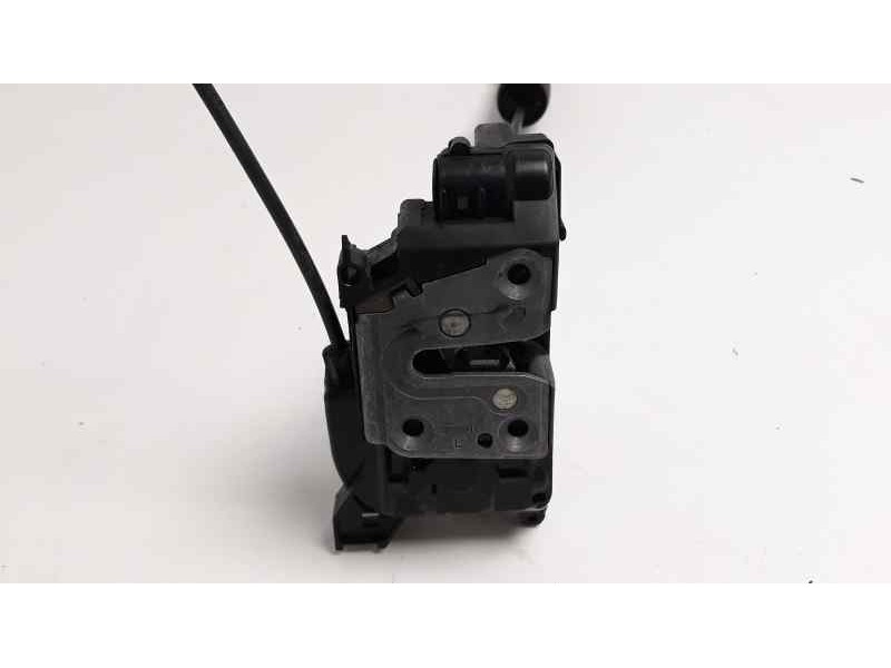 Recambio de cerradura puerta trasera izquierda para renault megane iii berlina 5 p dynamique referencia OEM IAM 825030002R  