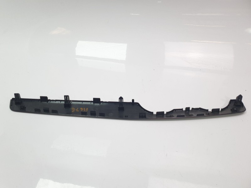 Recambio de moldura para suzuki swift (az) referencia OEM IAM 7382352R7  