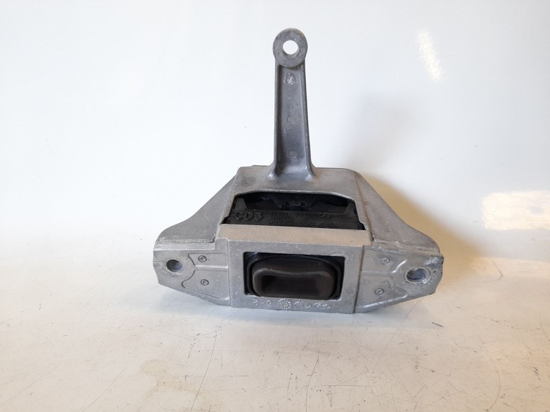 Recambio de soporte motor derecho para kia xceed drive referencia OEM IAM 21810J7200  